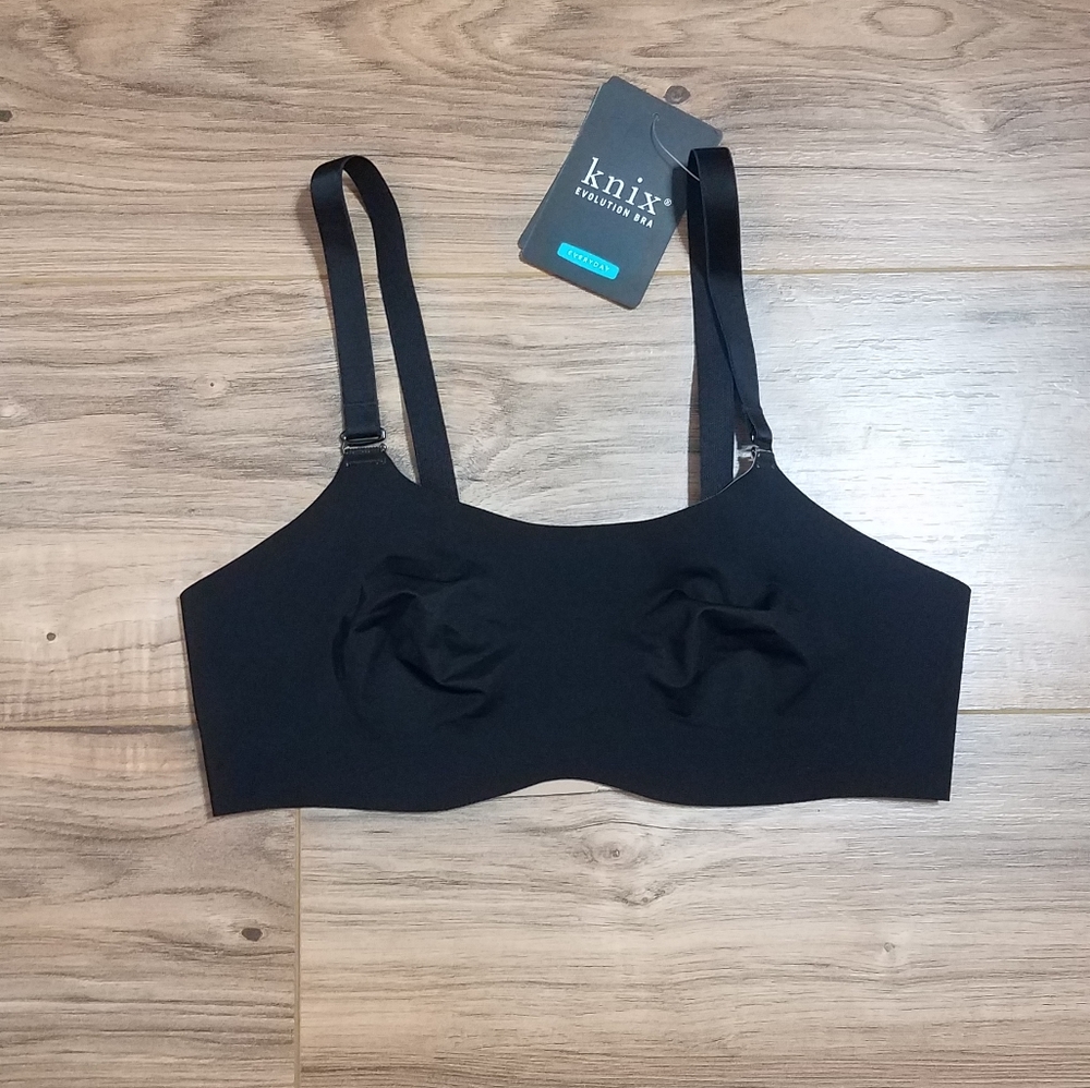 NWT Kinx womens reversible bra size 1